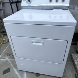 Kenmore gas dryer Heavy duty Large Capacity 