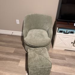 Light green Chair With Ottoman 