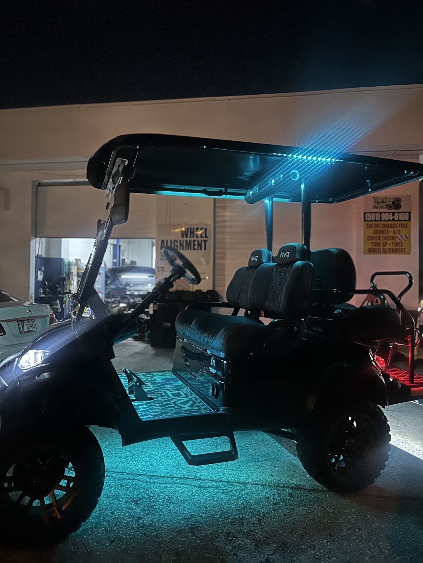 2025 Icon Golf Cart