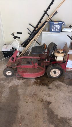 Riding Lawnmower