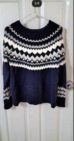 Banana Republic Women’s Crewneck Sweater