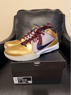 Nike Kobe 4 shoes Size 11.5