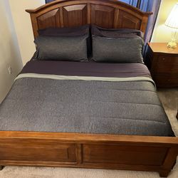 5 Piece California King Bedroom Set