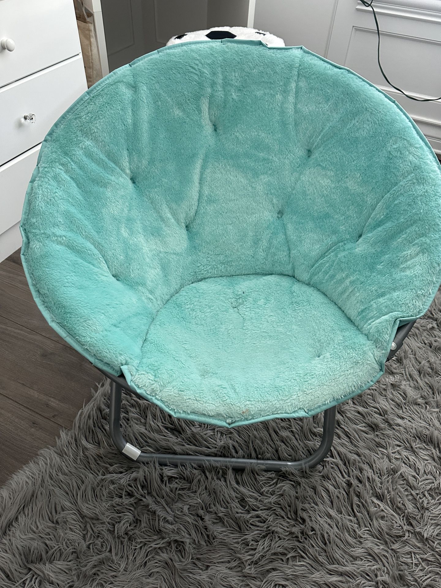 Soft Saucer Chair 