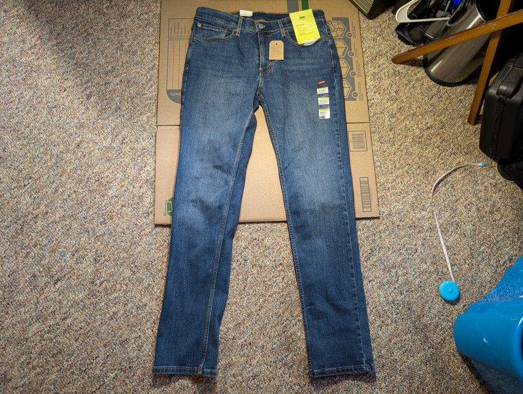NWT Levis 511 Jeans Mens 32x32 Blue Denim Straight Slim Fit Stretch Casual