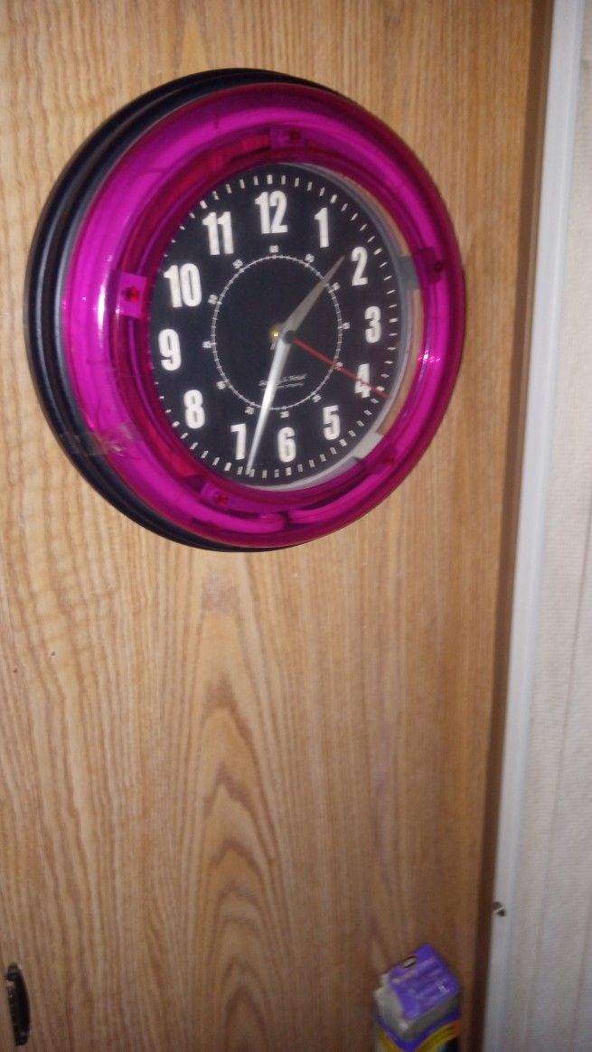 Neon Clock