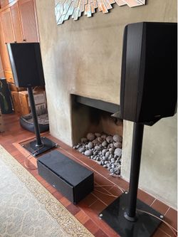 Surround sound system (6 speakers)