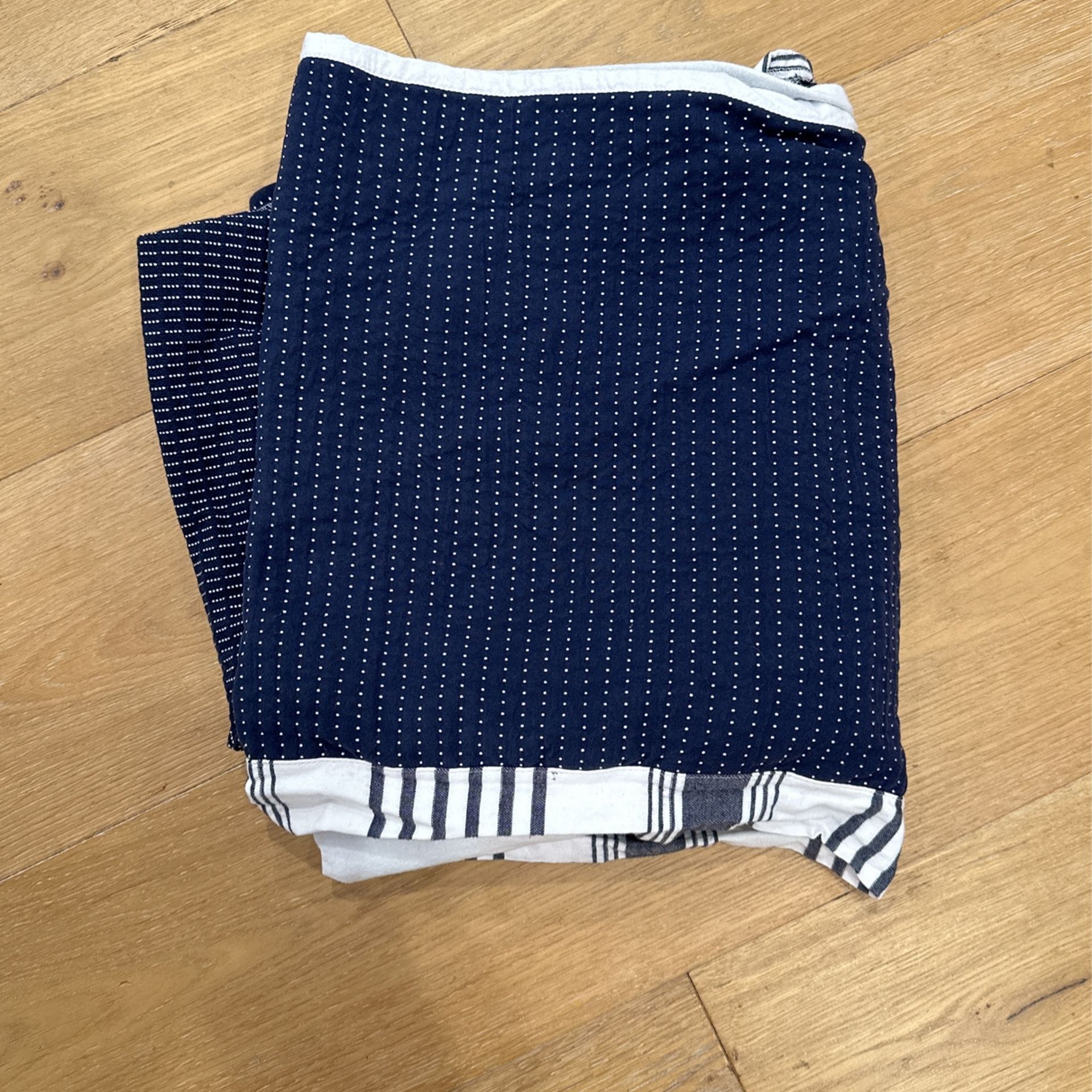 Pottery Barn Kids Navy/White Crib Skirt