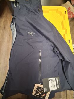 arcteryx goretex jacket