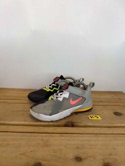 Nike LeBron 18 Low Space Jam Tune Squad Size 3Y