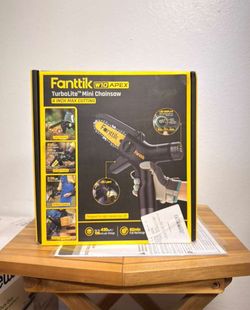 Fanttik 4” mini chainsaw