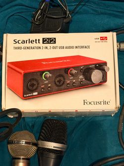 Audio Recording & Microphone Bundle - Focusrite Scarlett 2i2 3rd Gen + 3 AKG Mics (C5, C1000S, D2000