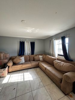 Sala / sofá