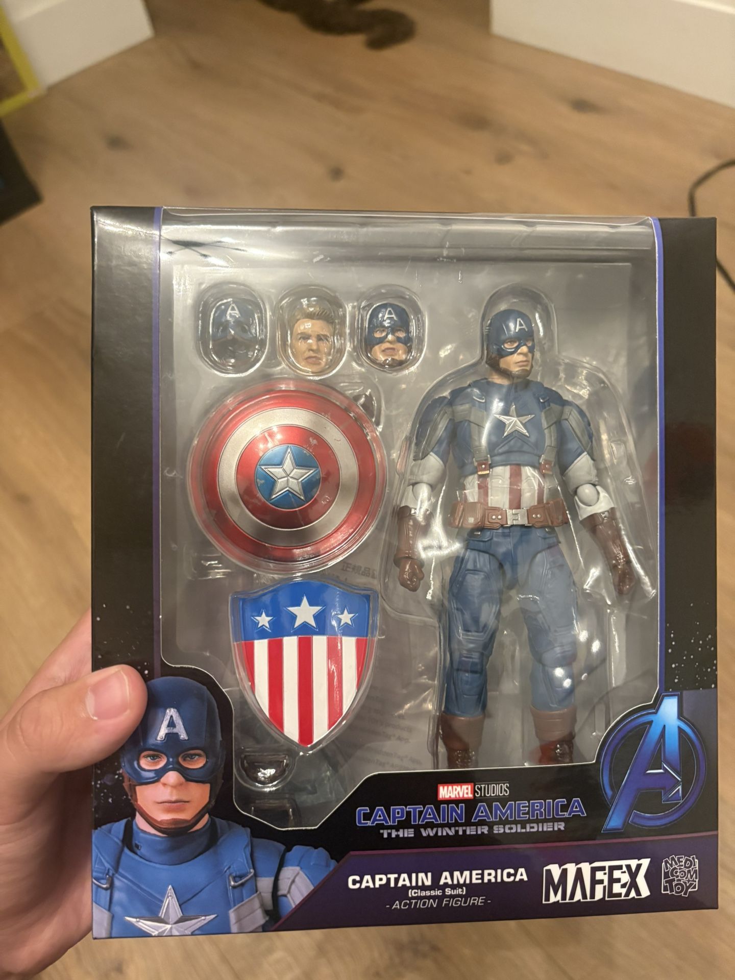 Mafex Captain America 220