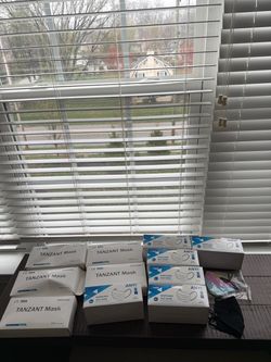 Disposable face masks lot-13 new boxes