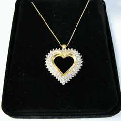 ALL GOLD NECKLACES AND CHAINS ON SALE AT HALF PRICE!