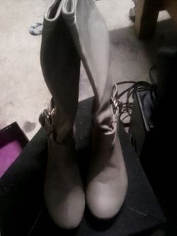 Womens shoes