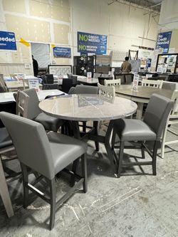 BRAND NEW DINING SET (table and chairs)!! SHOP NOW - PAY LATER!! NO CREDIT CHECK FINANCE AVAILABLE!!