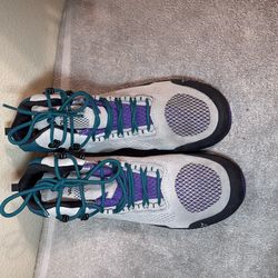 Women's Hiking Boots