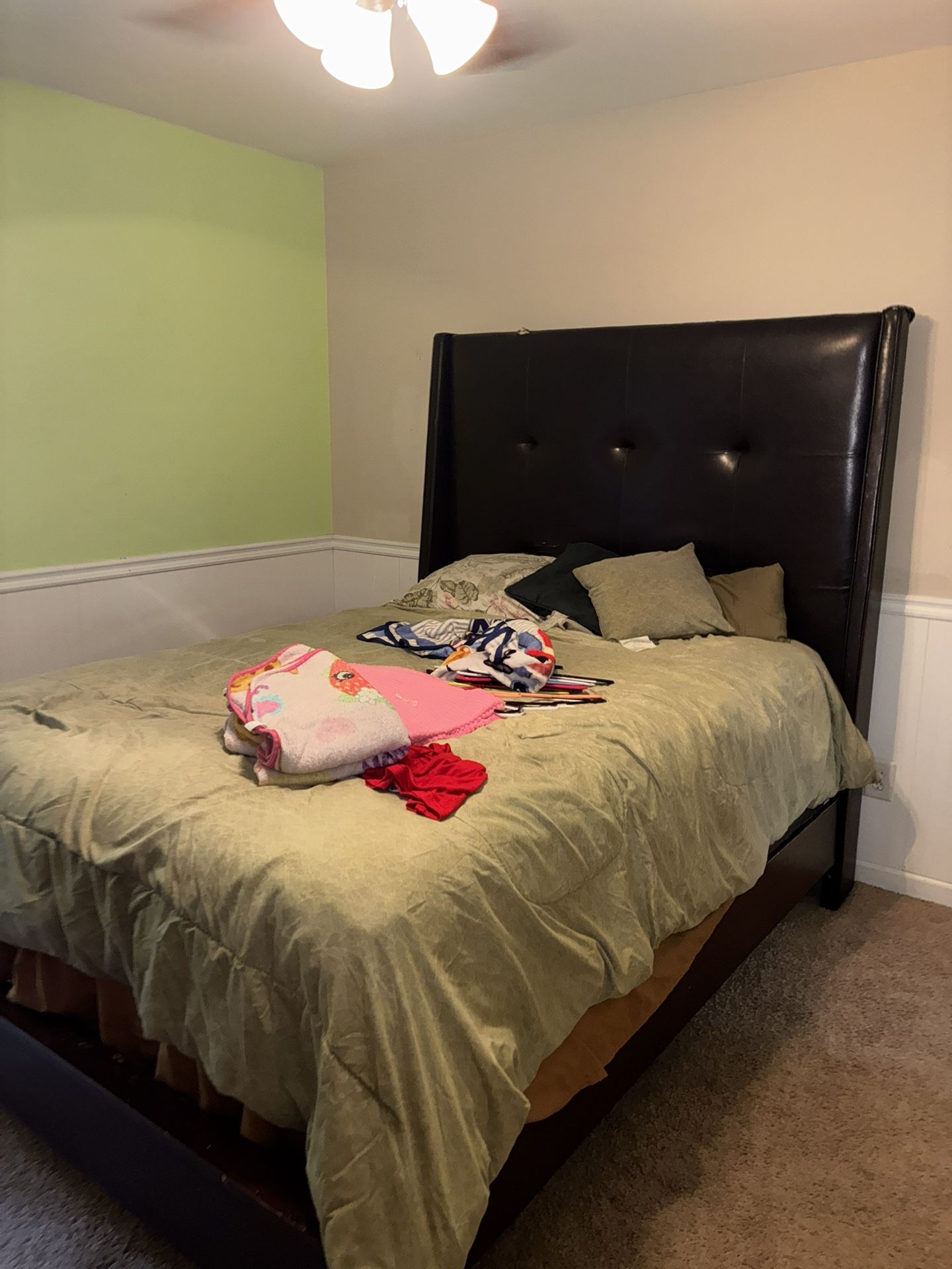 Bedroom Set