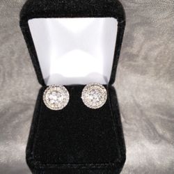 10kt GOLD DIAMOND STUDS 1.5ct