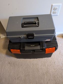 Plastic tool boxes small/medium