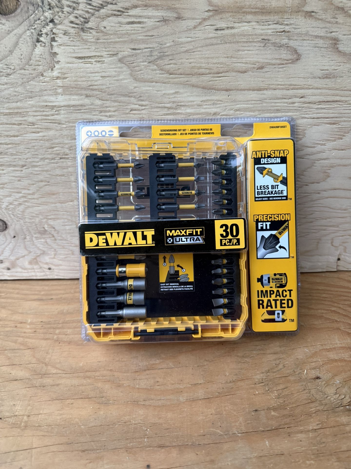 DEWALT MAXFIT ULTRA 1/4 in. Hex Steel Screwdriving Bit Set (30-Piece)