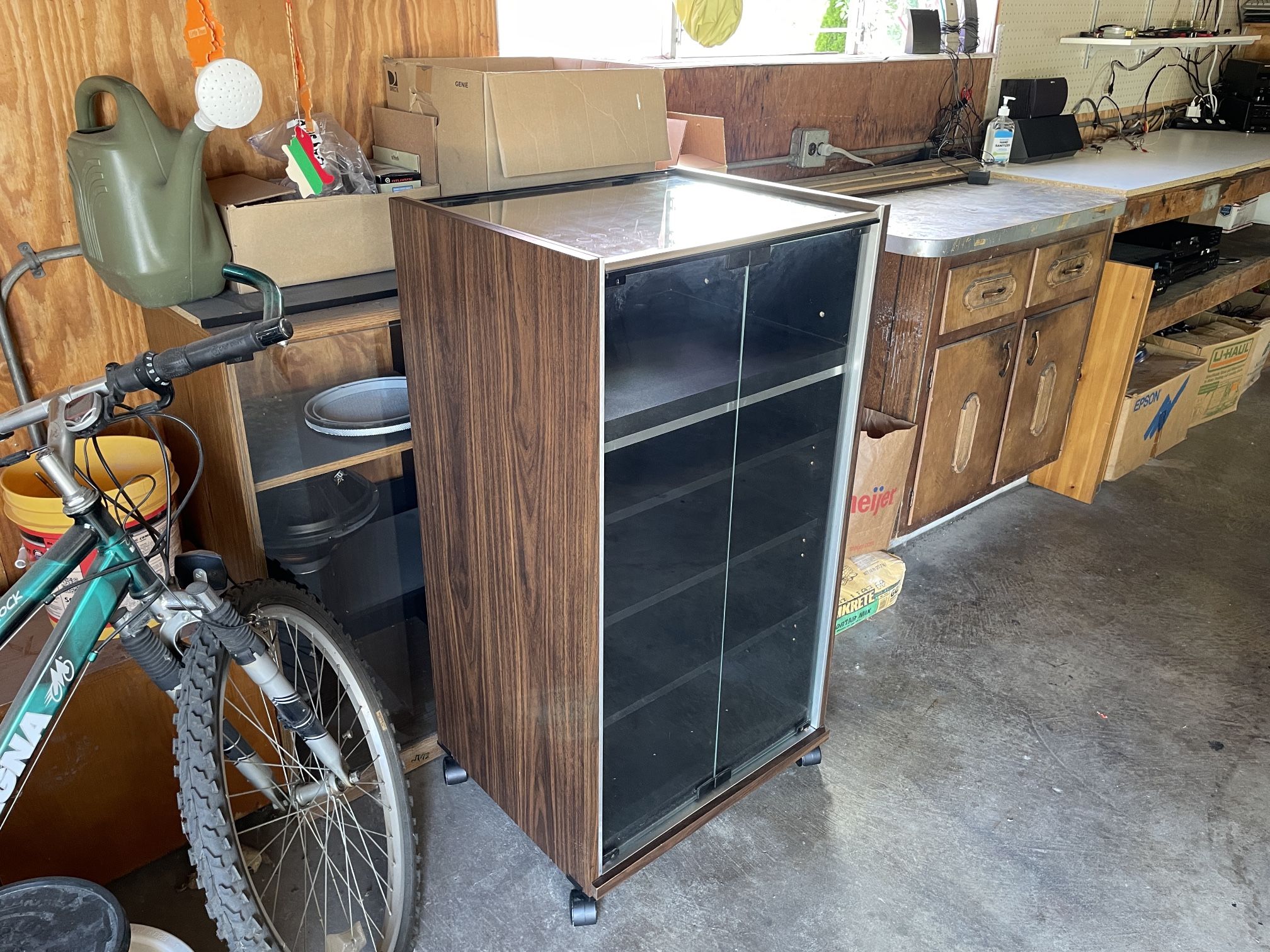 Gusdorf Stereo Audio Media Rack Component Cabinet