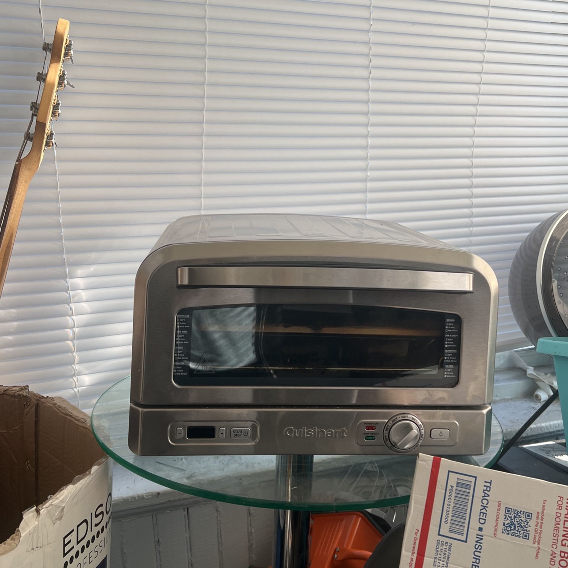 Pizza maker