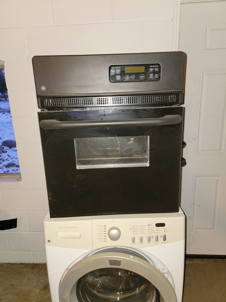 GE Small Wall Oven 