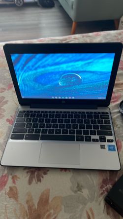 Chrome book laptop