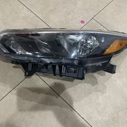 2024 Sentra headlight 