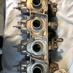 Year 74) Honda cb500 Carburetor