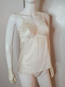 Lady Cameo Dallas Silk-Feel Ivory Lace Trim Camisole VTG Size M Intimates