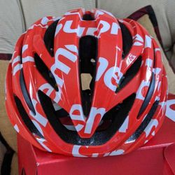 Supreme Giro Syntax Mips Cycling Road Bike Helmet Small Red White Spring 2020