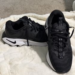 Nike Women’s Motiva Walking Shoes 