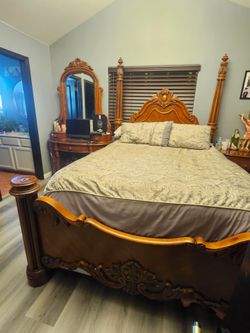 Bedroom set