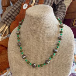 2 Beautiful Glass Bead Necklaces
