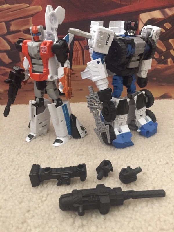 Transformers Combiner Wars Rook & Alpha Bravo