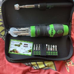 Multi Tip Screwdriver With Light