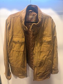 Men’s Levi’s outdoor jacket