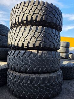 265 70 17 Bfgoodrich tires Con 80% de Vida Las 4