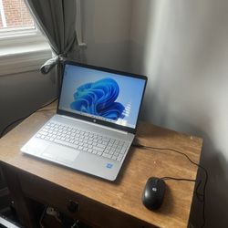 HP Laptop 15.6 Pentium