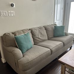 Matching Couch And Oversized Chair