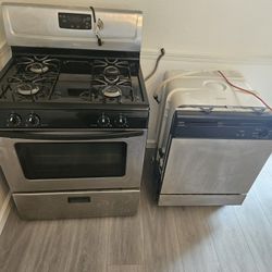 Stove And Dishwasher