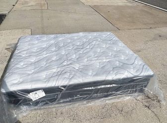 King Mattress Never Used Still Sealed