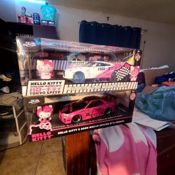 helllo kitty die cast cars