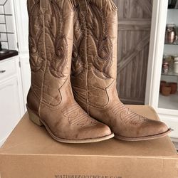 Cowgirl Boots 