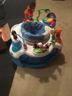 Baby saucer like new clean