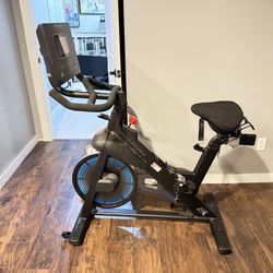 Preform Indoor  Bike With Digital Screen